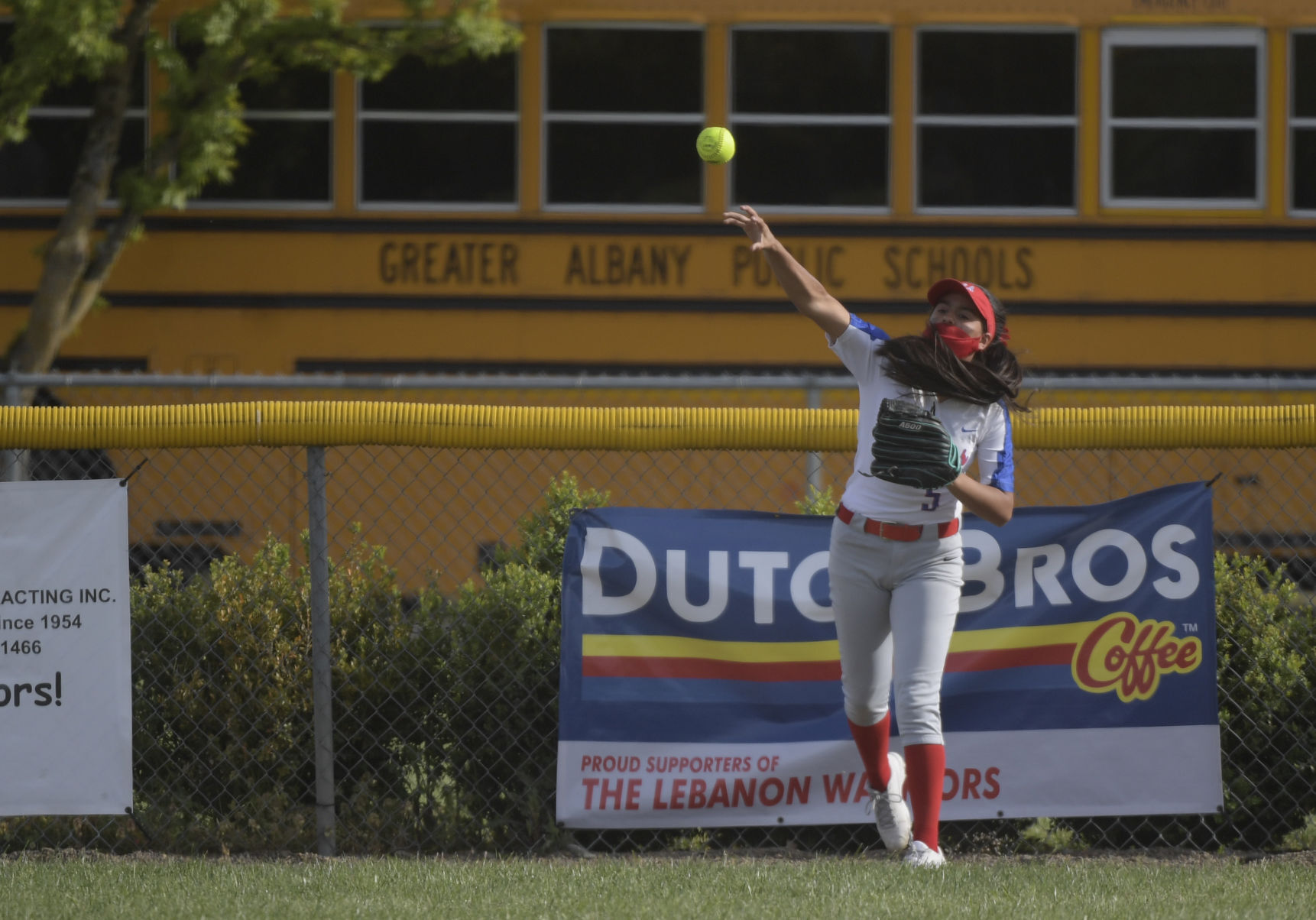 South vs Lebanon Softball15